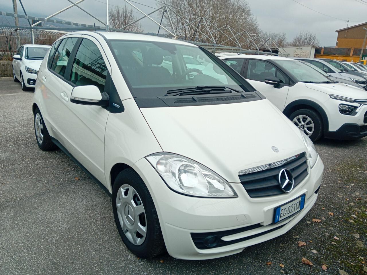Mercedes-benz A 160 CDI BlueEFFICIENCY Executive