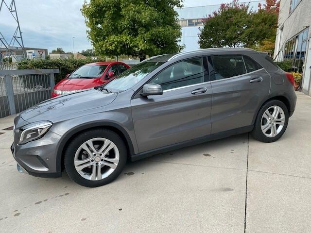Mercedes-benz GLA 200 CDI Automatic 4Matic Sport