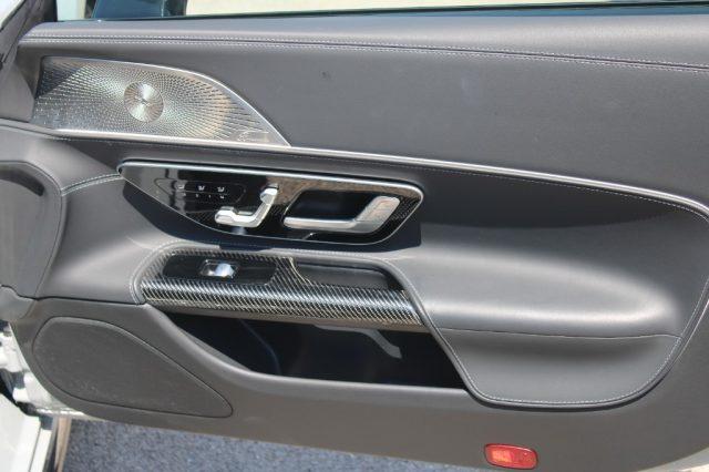 MERCEDES-BENZ SL 63 AMG Premium Plus