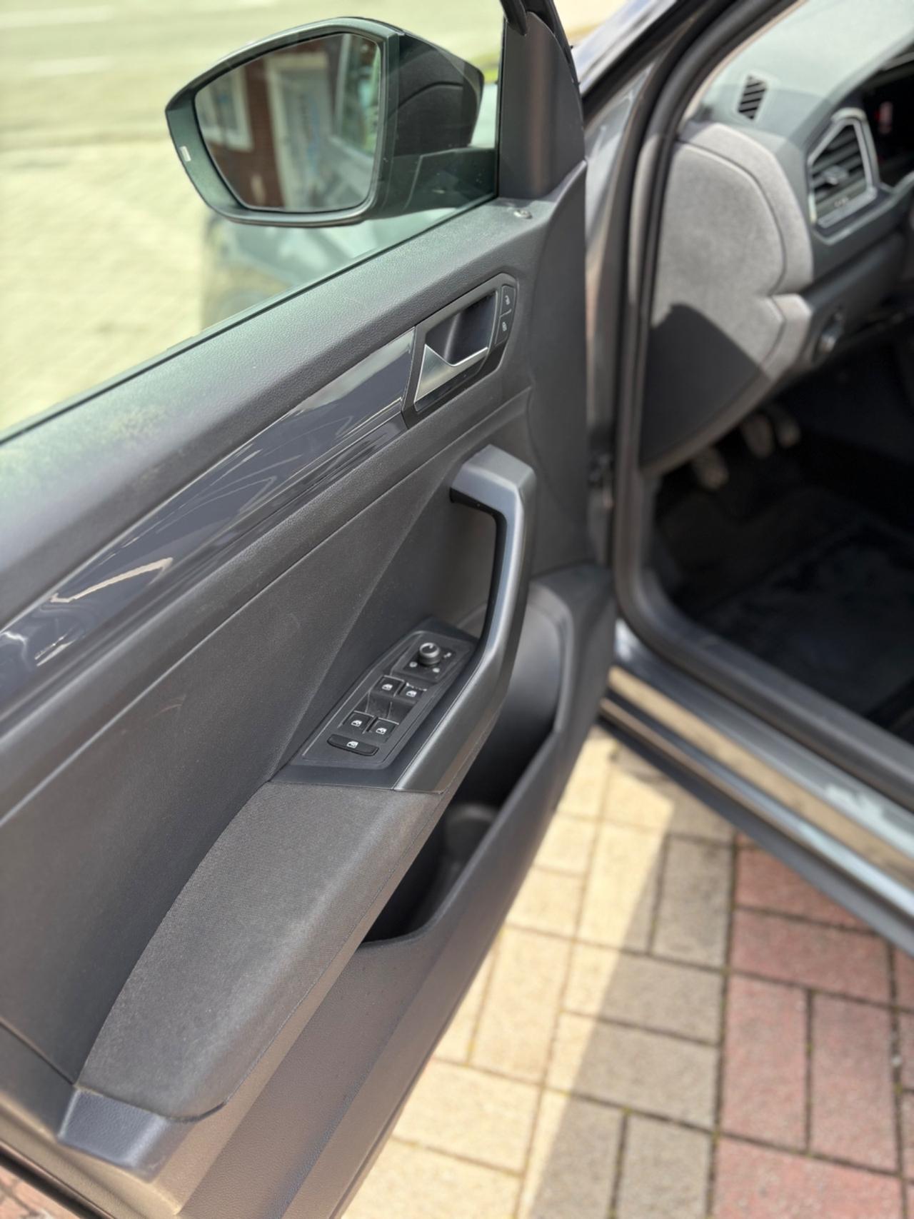 Volkswagen T-Roc 1.6 TDI SCR Style BlueMotion Technology