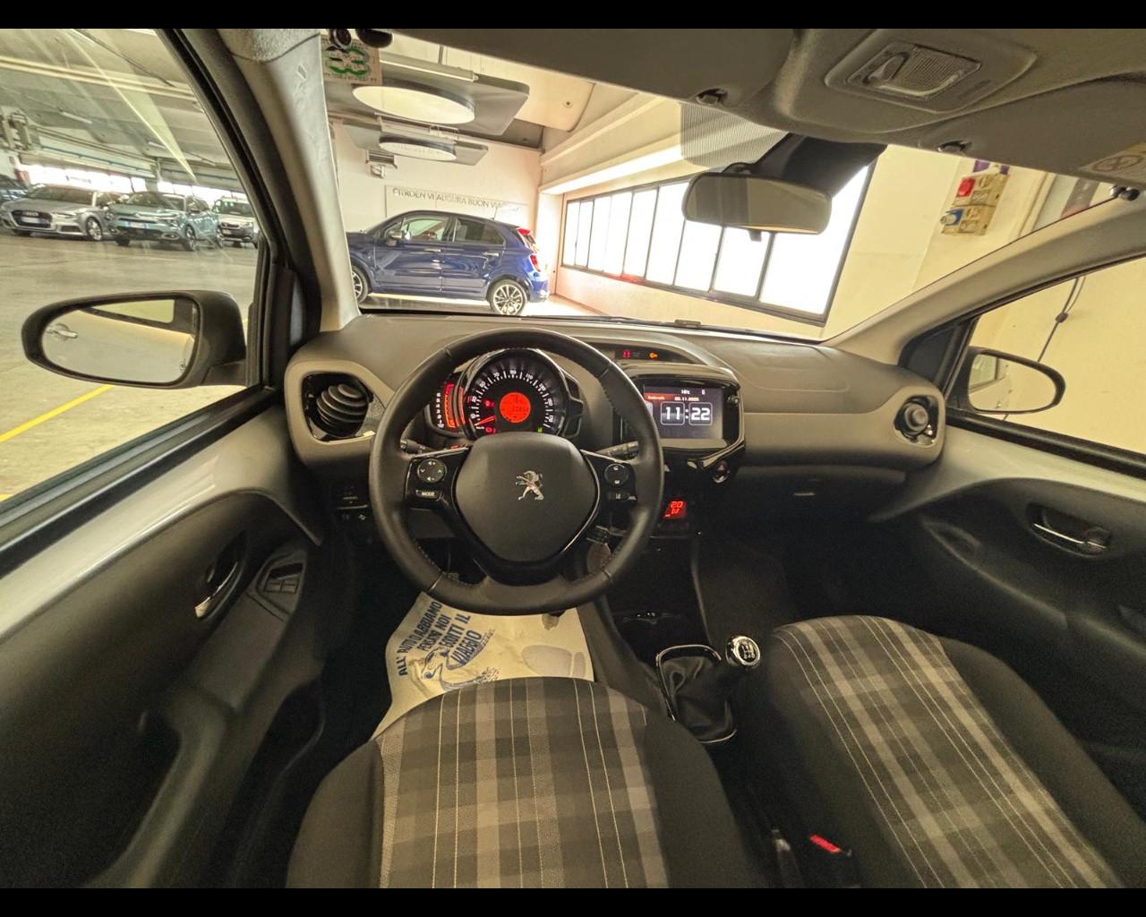 PEUGEOT 108 - 108 5p 1.0 vti Allure Top!