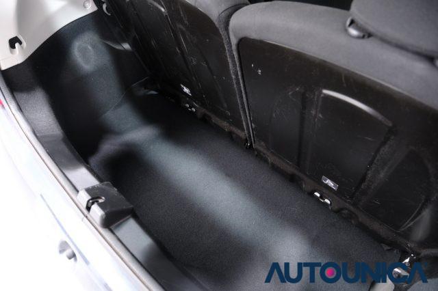 PEUGEOT 108 VTi 68 ETG 5 PORTE AUTOMATICA NEOPATENTATI