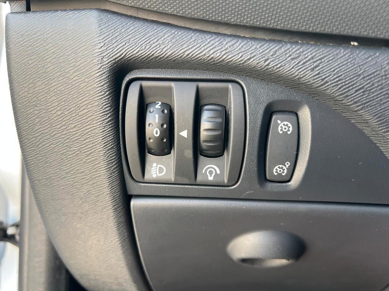 Renault Twingo 1.2 75 cv