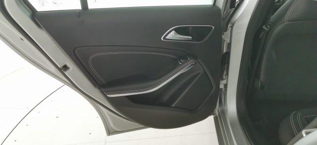 MERCEDES-BENZ A 180 d Automatic Sport