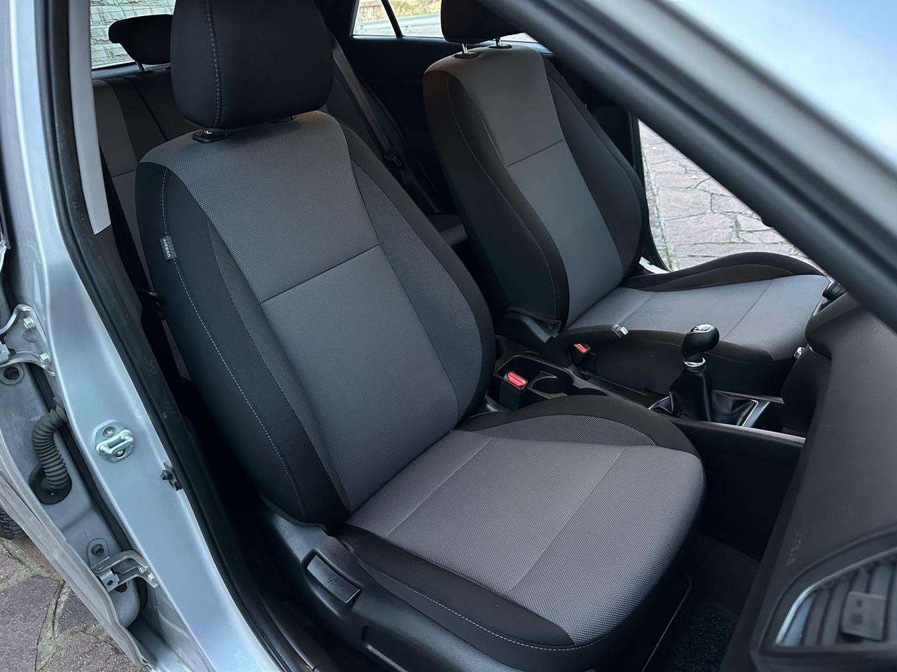 Hyundai i20 1.2 5 porte Econext Blackline