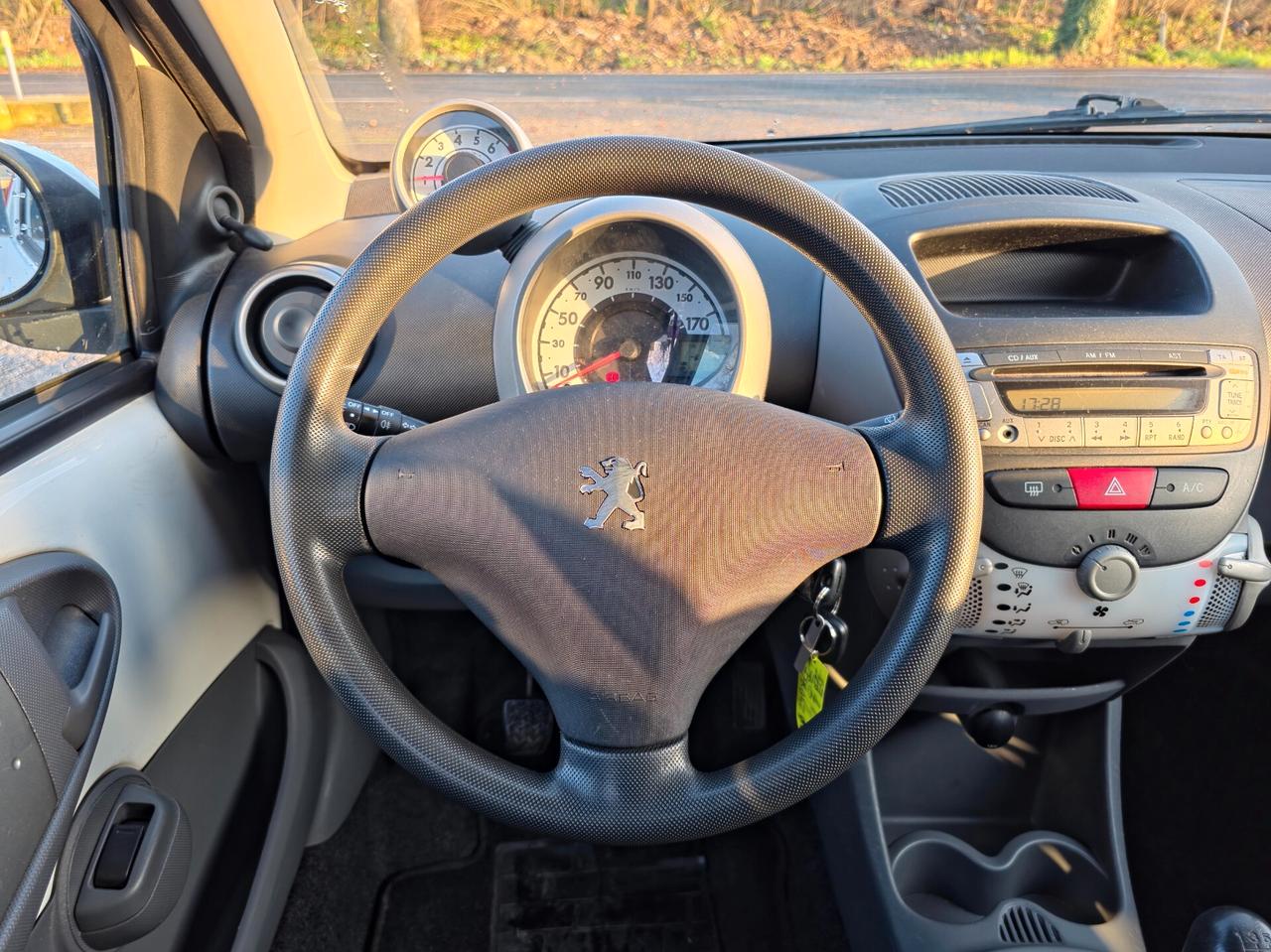 Peugeot 107 1.0 68CV 5p. Sweet Years 2009-E4 Manuale NEO