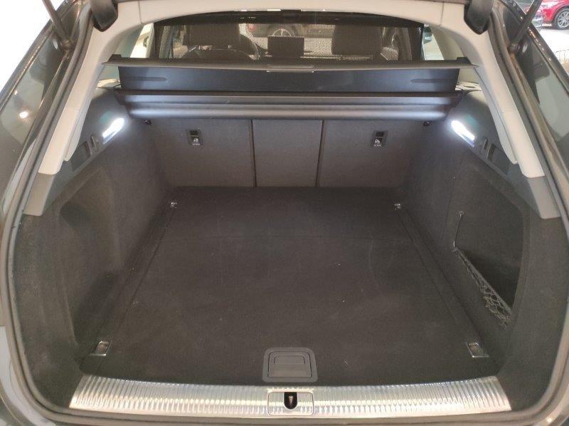 AUDI A4 5ª serie - A4 Avant 35 TFSI S tronic Business Advanced