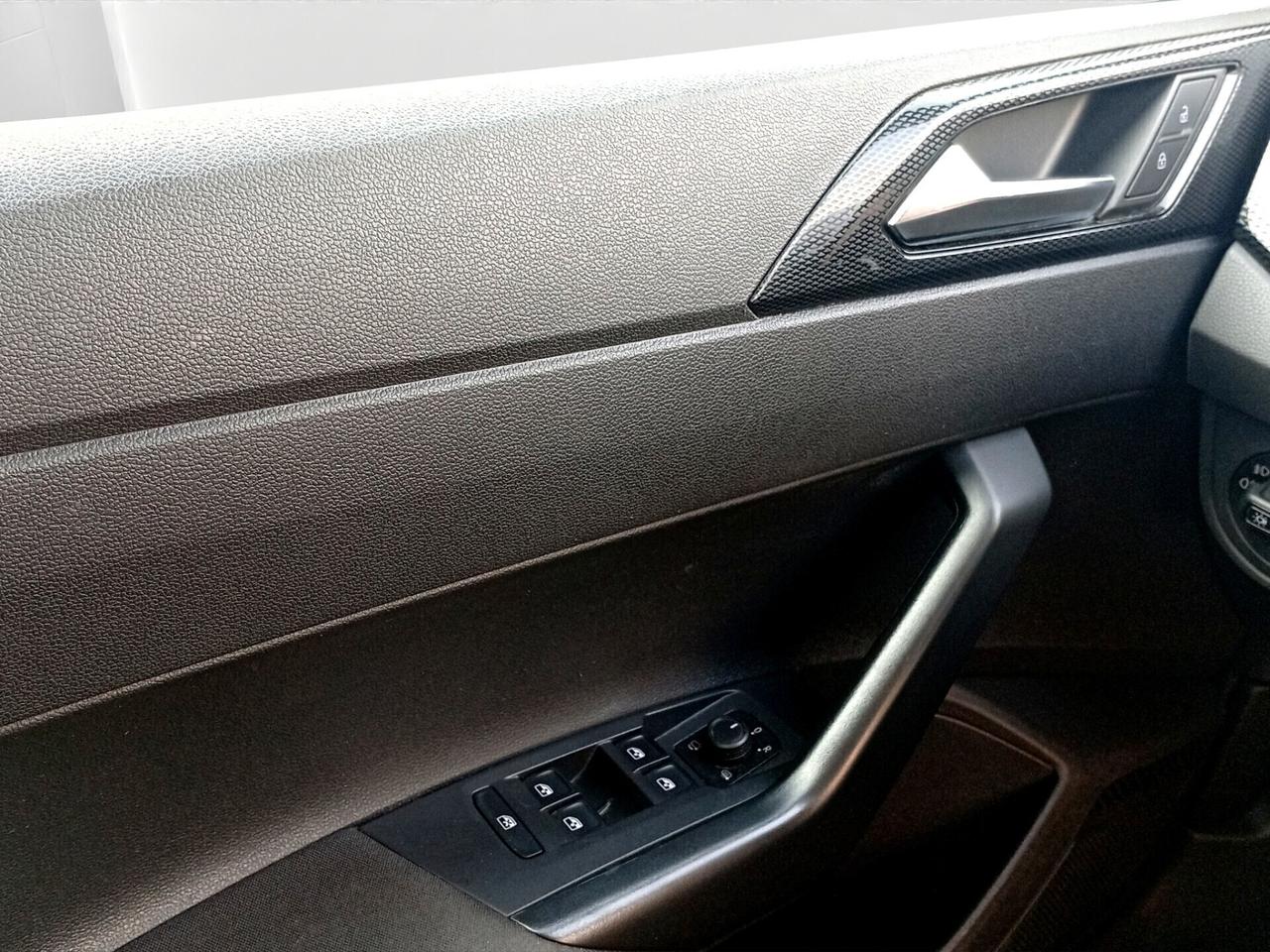 Volkswagen Polo 1.0 TSI DSG Style