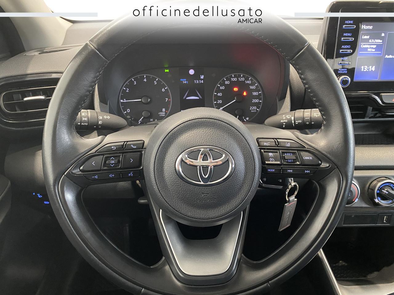 Toyota Yaris 1.0 vvt-i active