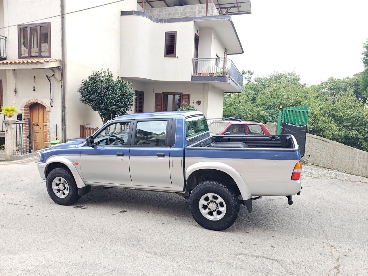 Mitsubishi L200 2.5 TDI 4WD Double Cab Pick-up GLS