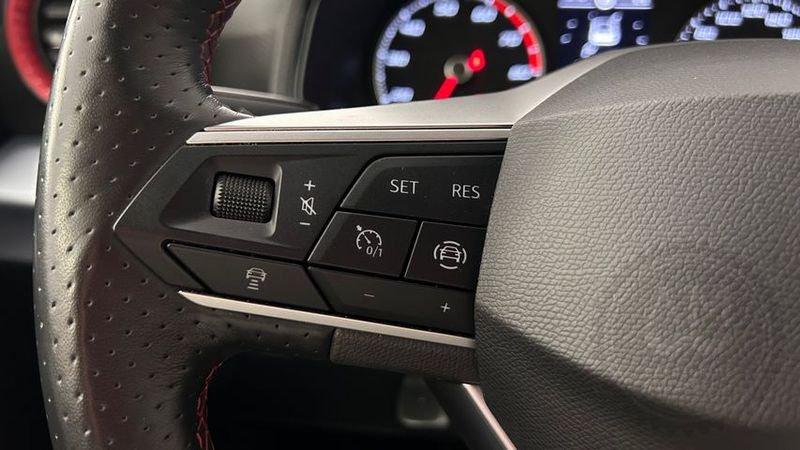 Seat Arona Arona 1.0 EcoTSI 110 CV FR RETROC. NAVI P.ZO REALE