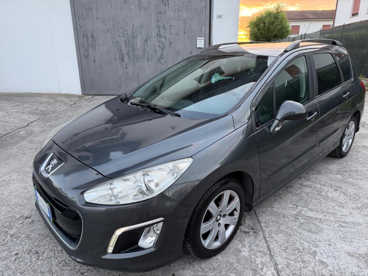 Peugeot 308 1.6 DIESEL START&STOP 2013 NEOPATENTATI