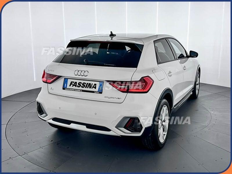 Audi A1 A1 citycarver 30 TFSI 110cv