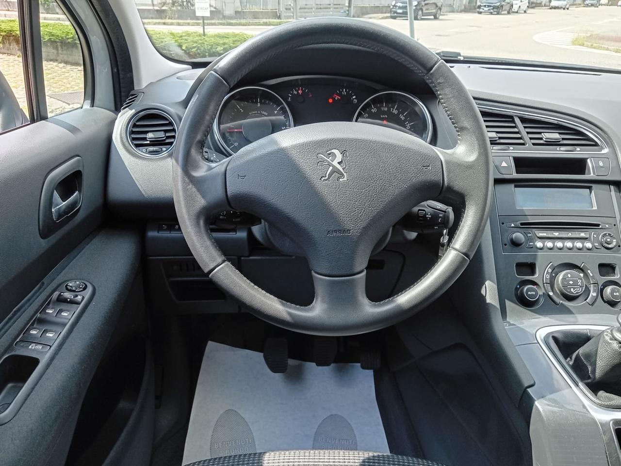 Peugeot 5008 1.6 HDi 115CV 7Posti*Sensori*Cerchi