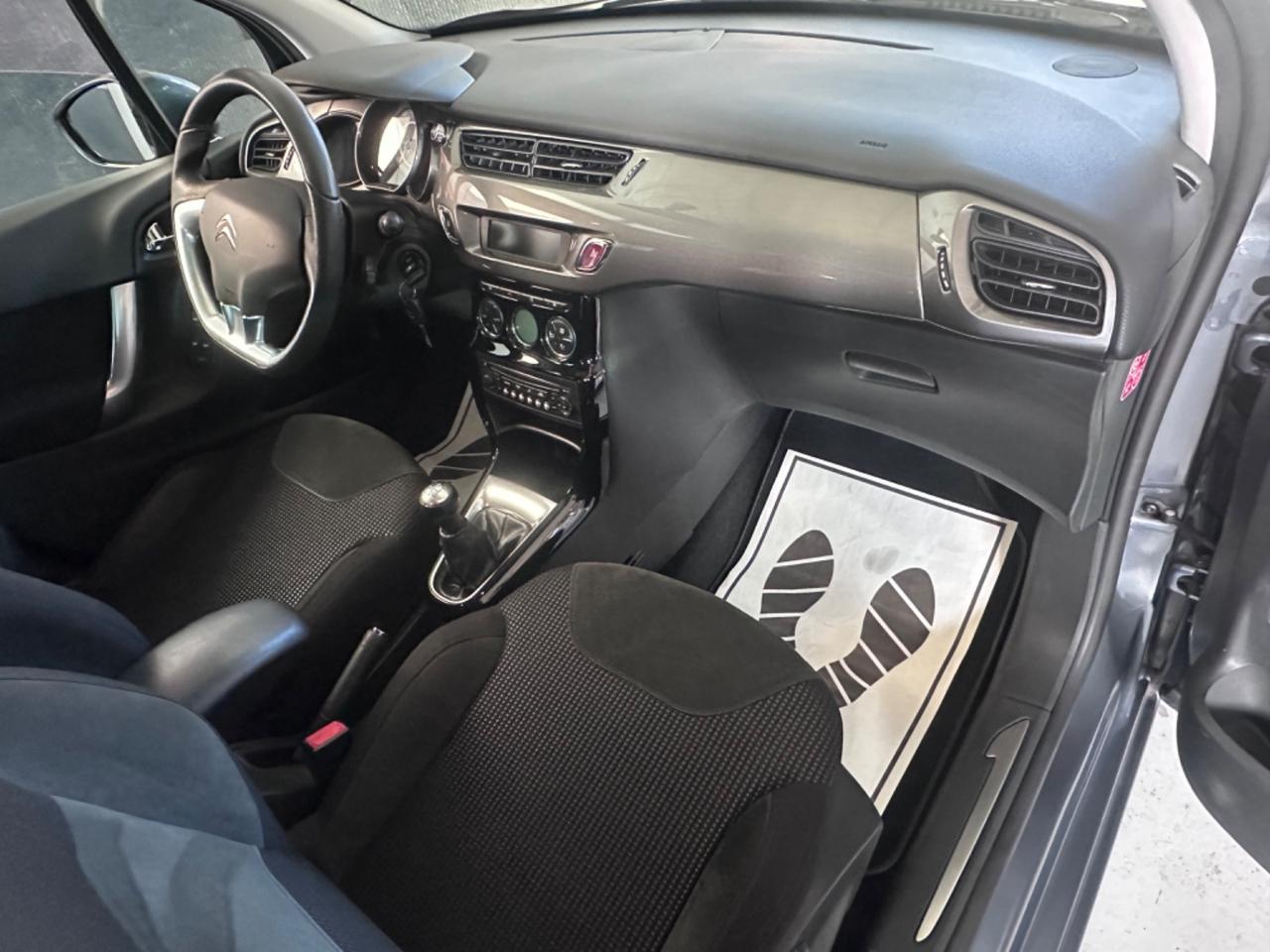 Citroen C3 1.6 VTi 120 Exclusive Style