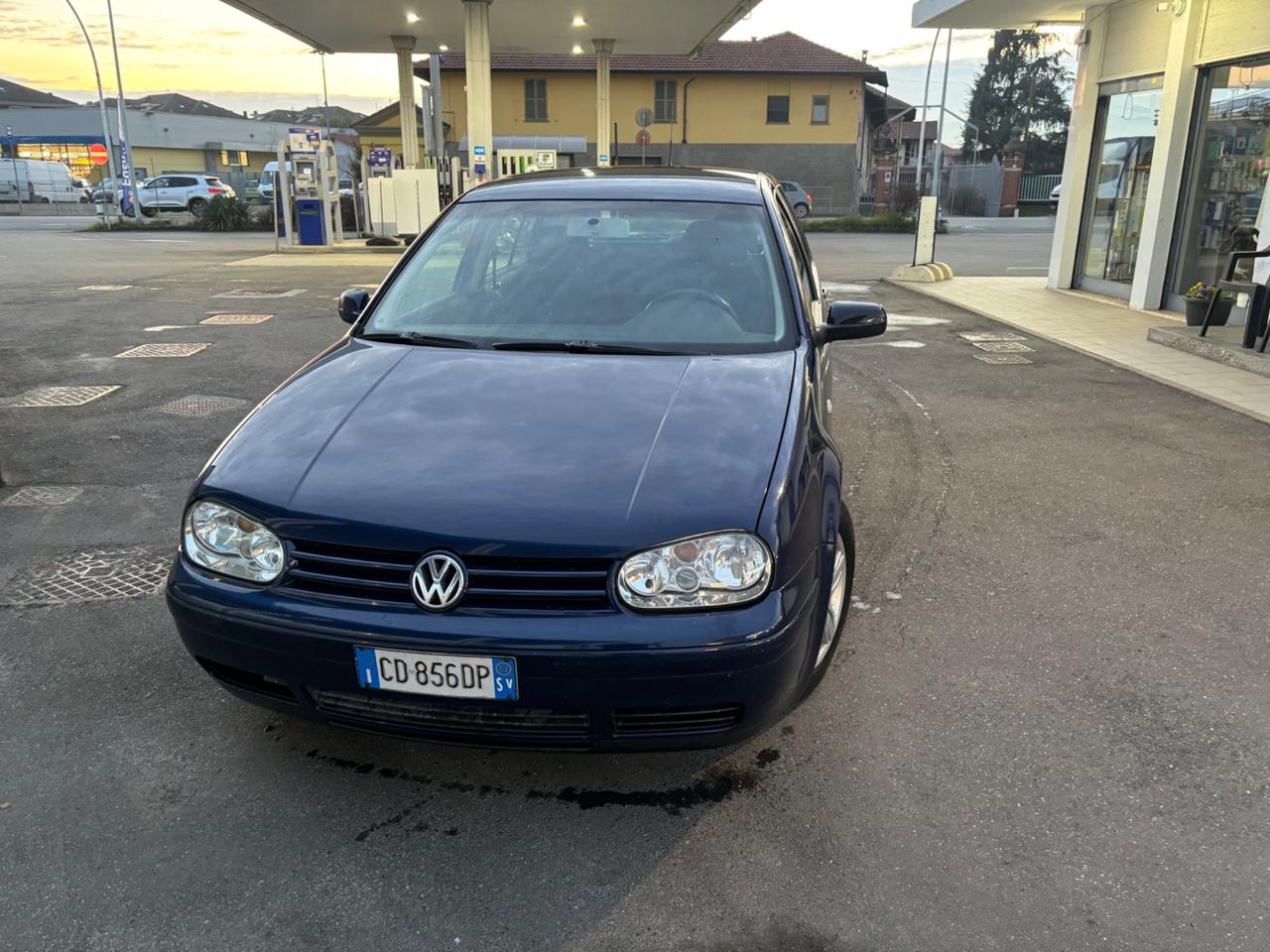 Volkswagen Golf 1.6 5p. Comfortline