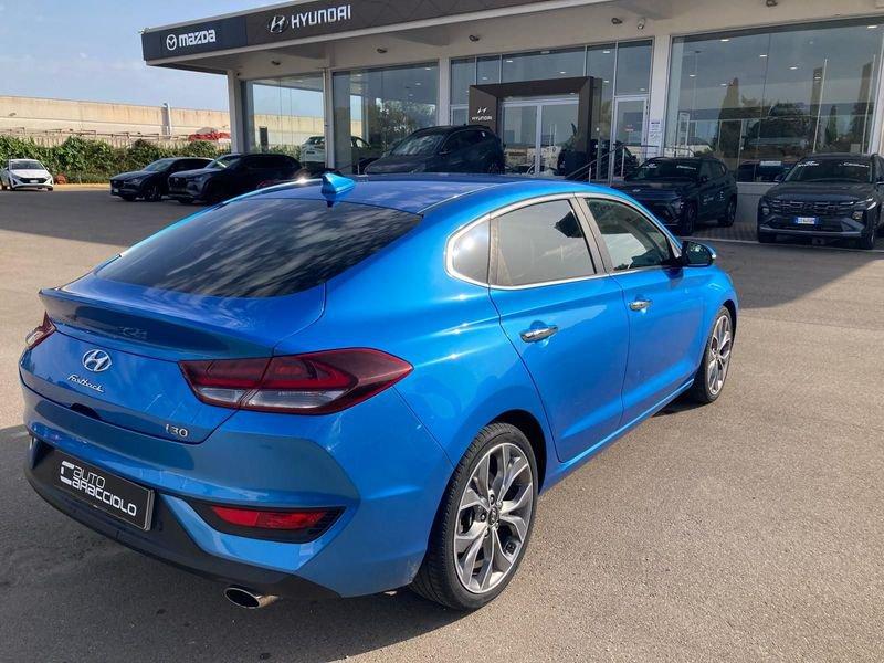 Hyundai i30 Fastback 1.4 T-GDI DCT