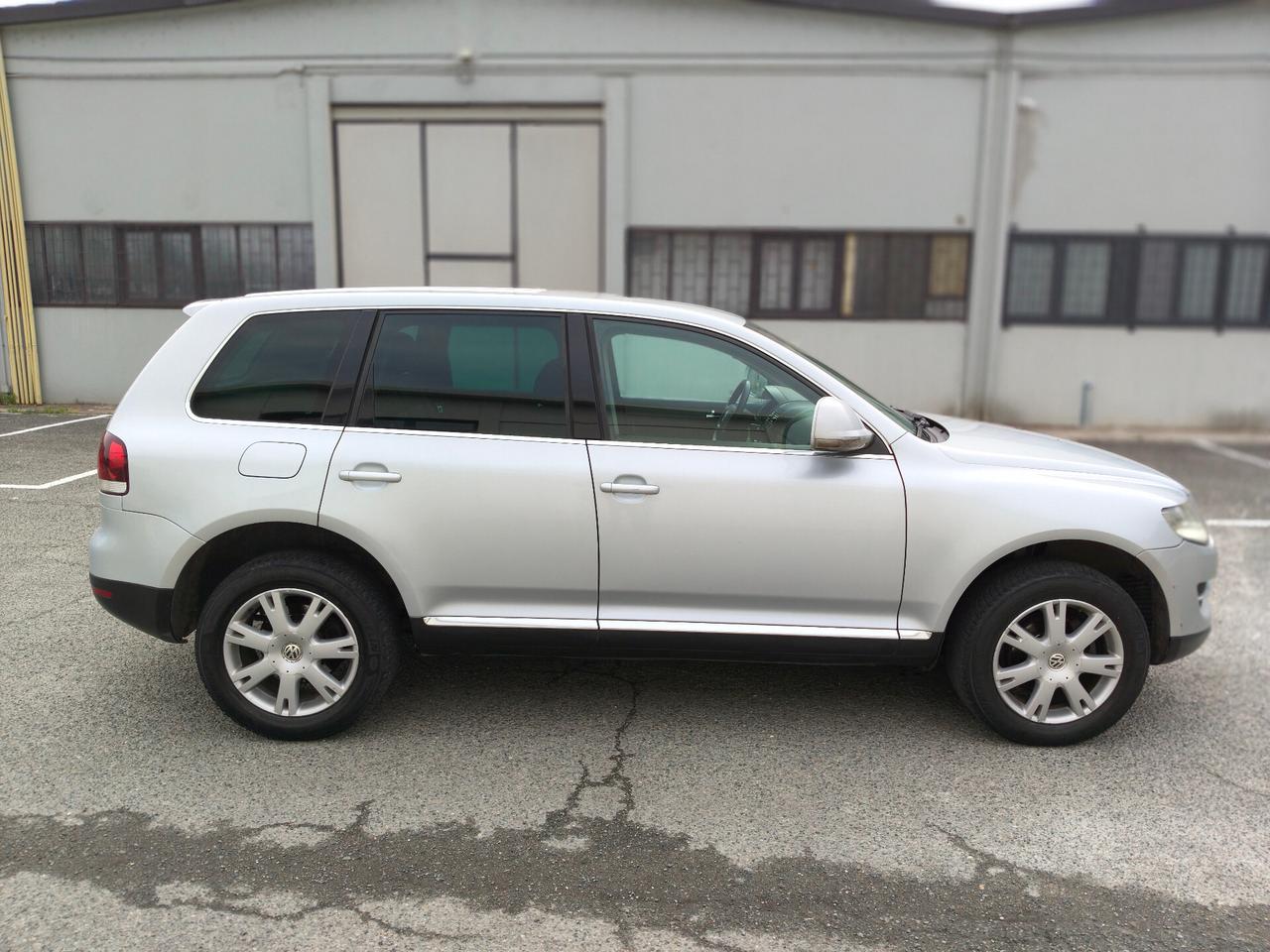 Volkswagen Touareg 3.0 V6 TDI DPF tiptronic Exclusive