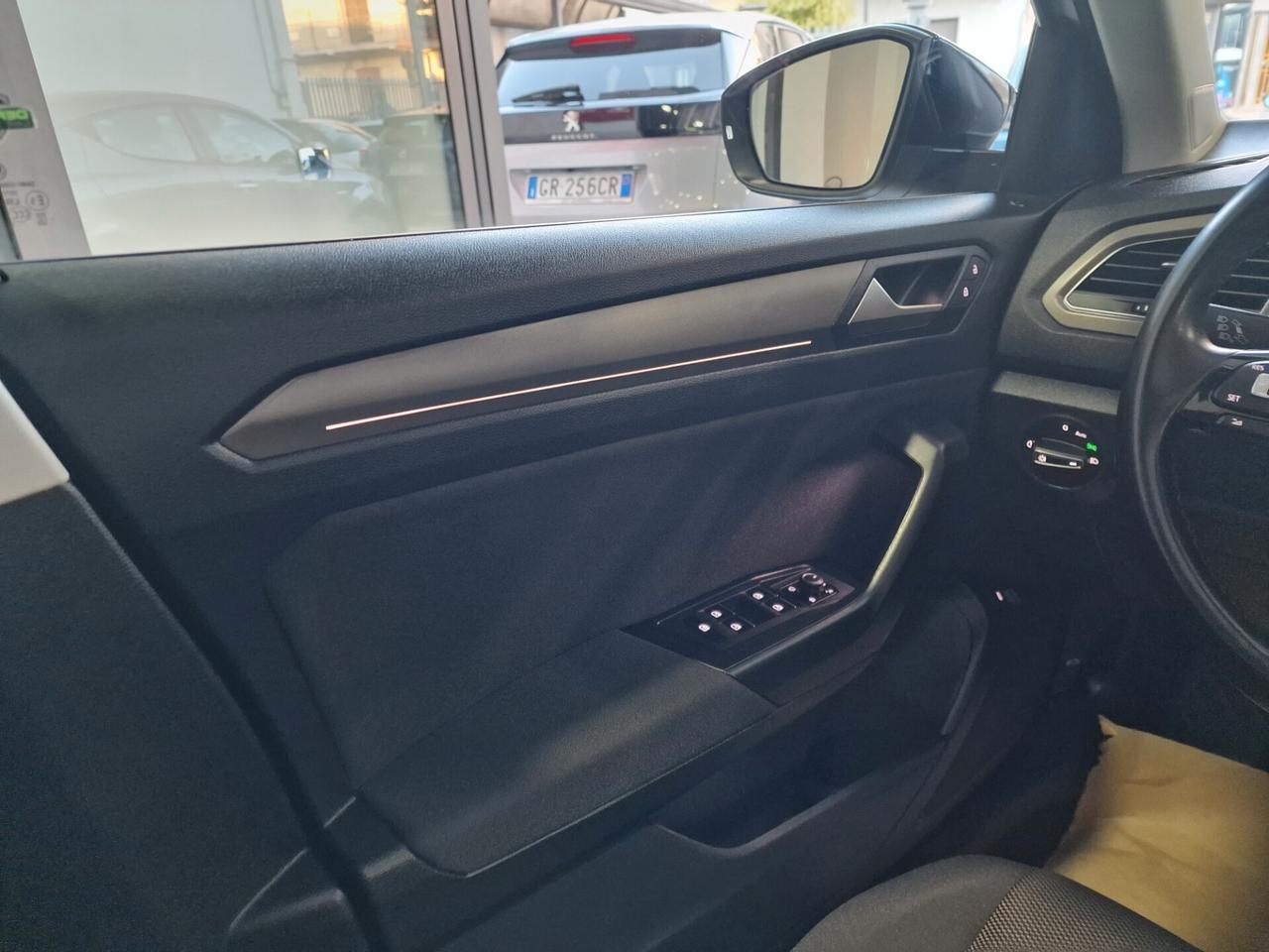 Volkswagen T-Roc 2.0 TDI SCR 150 CV DSG TETTO PANORAMICO