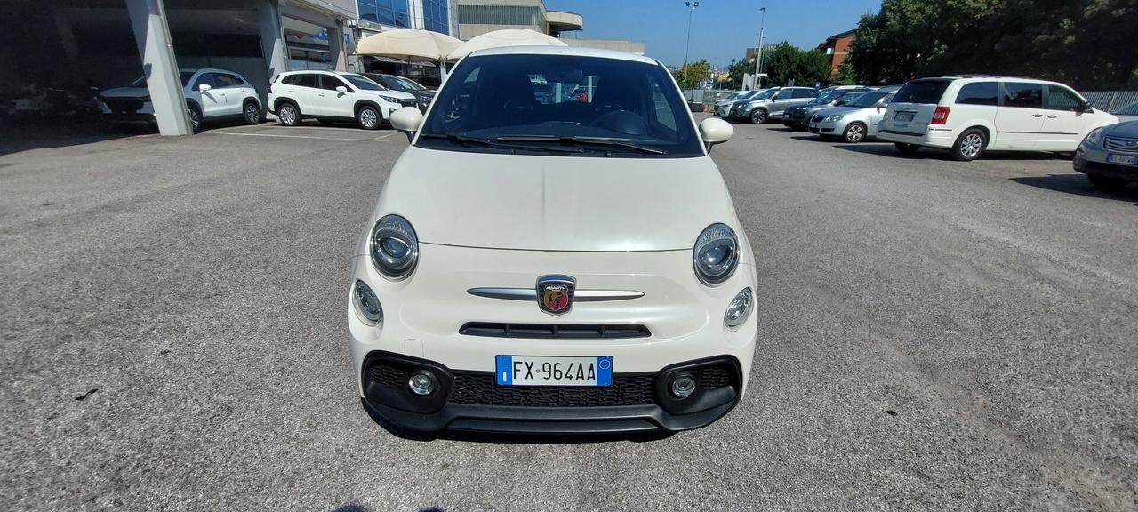 Abarth 595 1.4 Turbo T-Jet 145 CV