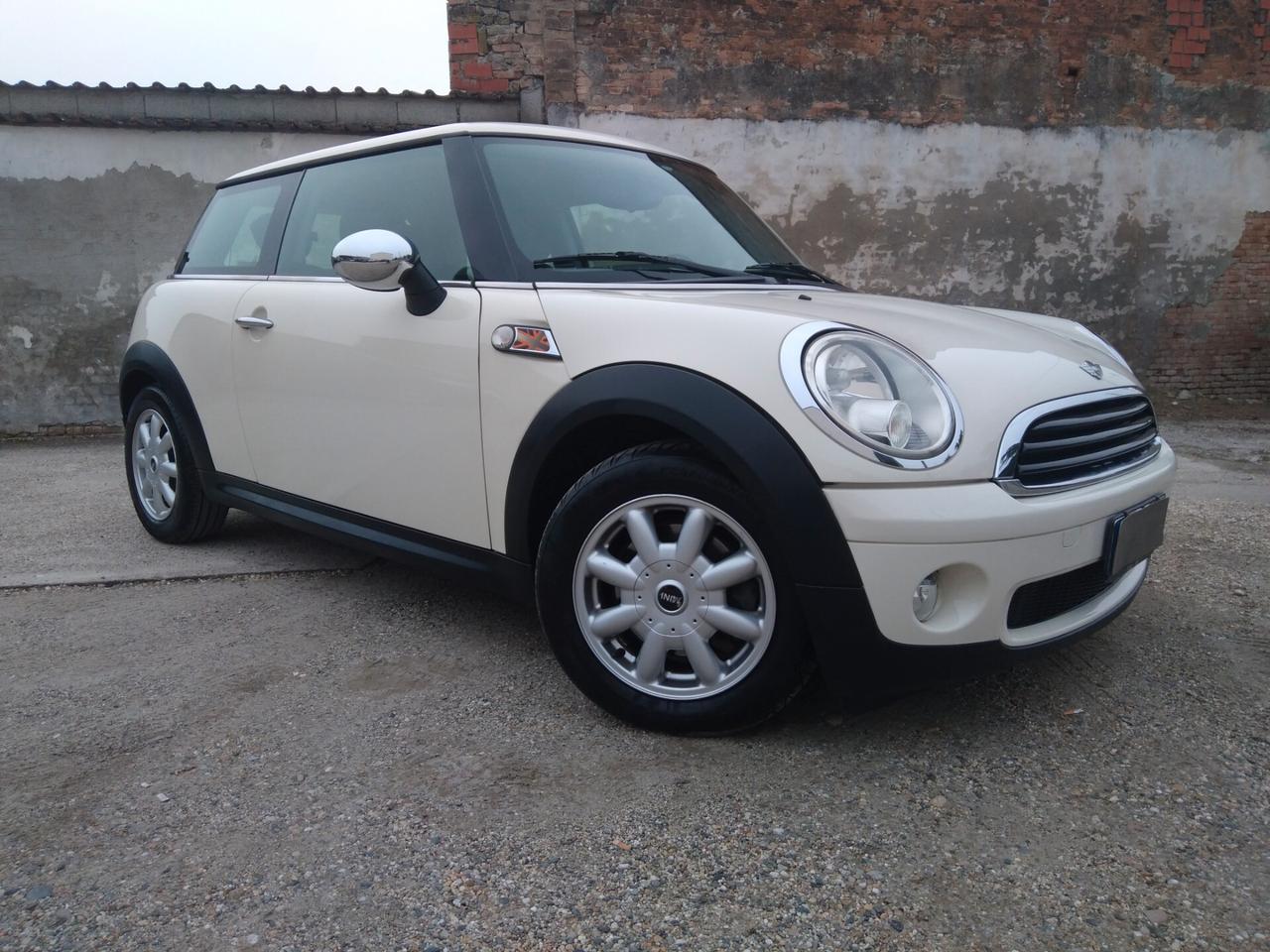 Mini one ray 1.4 16V 75cv x neopatentati