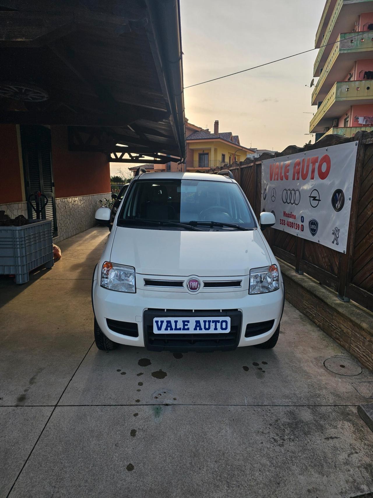 Fiat Panda 1.3 MJT 16V DPF 4x4 Climbing