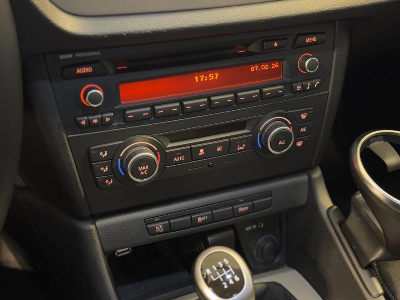 Bmw X1 sDrive16d TELECAMERA, NAVI, BLUETOOTH!