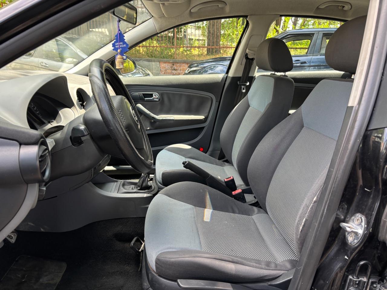 Seat Ibiza 1.4 16V 5p. Reference