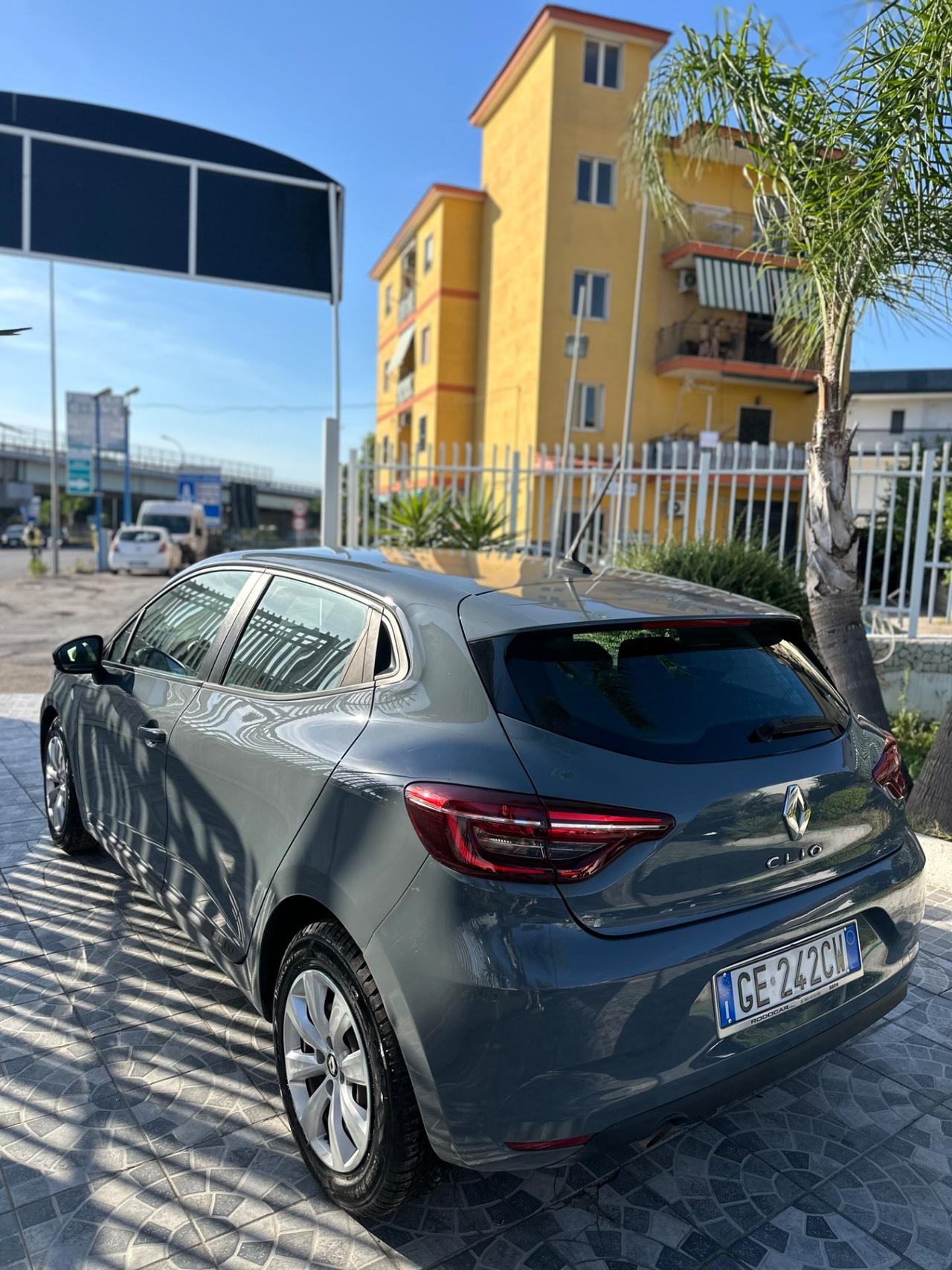Renault Clio 100 CV GPL