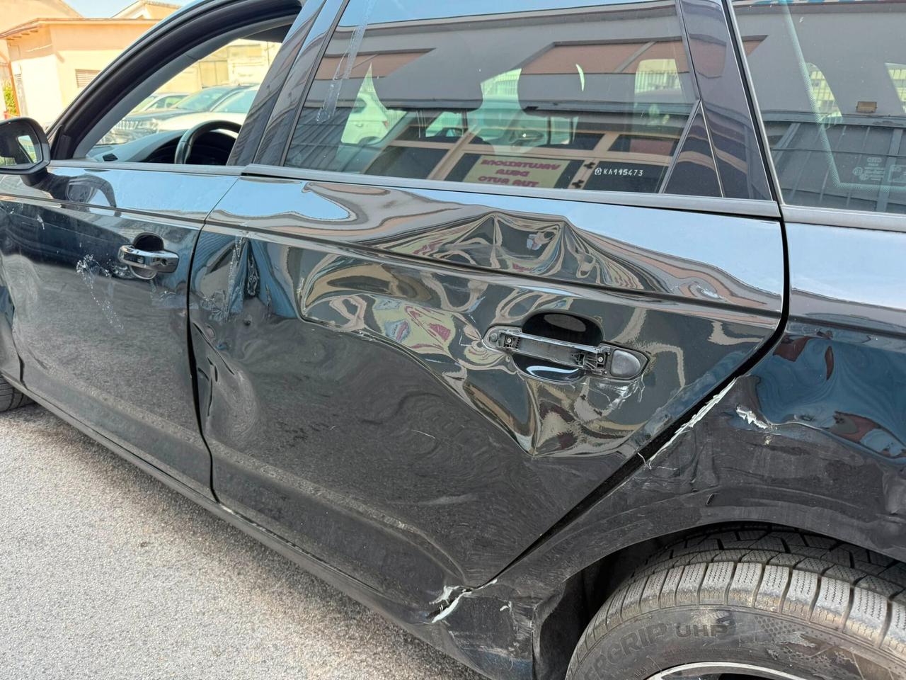 Audi A4 40 g-tron INCIDENTATA 2019