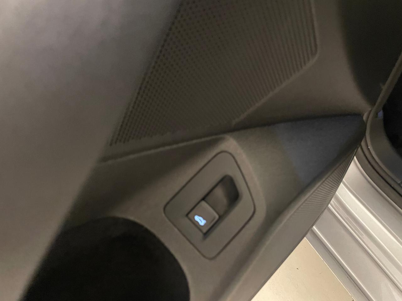 Volkswagen Passat Variant 2.0 TDI SCR EVO DSG Business