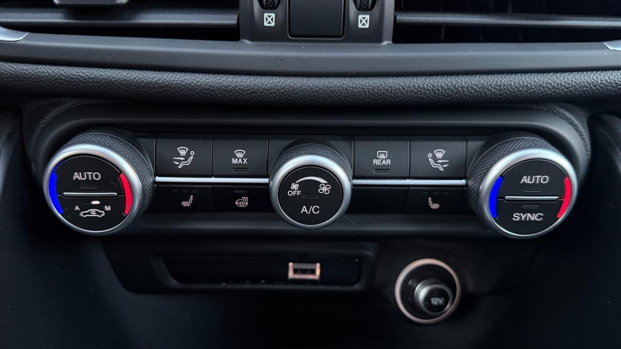 ALFA ROMEO GIULIA 2.2 SUPER AT8 190CV - FULL LED, PELLE, SEDILI RISCALDATI
