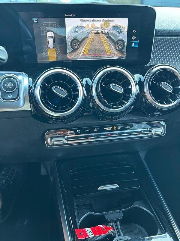 Mercedes-Benz GLB - X247 2019 180 D Sport 8G-DCT