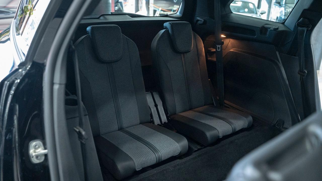 Peugeot 5008 1.5 BLUEHDI ALLURE PACK EAT8 7 POSTI S&S 131 CV AUTO VIRTUAL FULL OPTIONAL