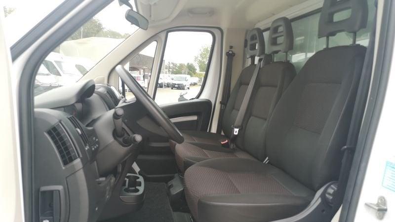 Peugeot Boxer 335 2.2 BlueHDi 140 S&S Furgone + Sponda Idraulica