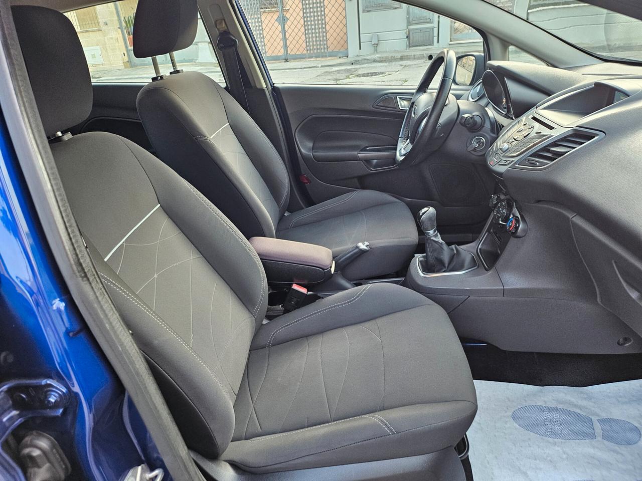 Ford Fiesta 1.5 TDCi 75CV 5 porte Business