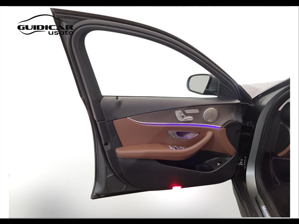 Mercedes-Benz Classe E - W213 Berlina - E 220 d Premium Plus 4matic auto m