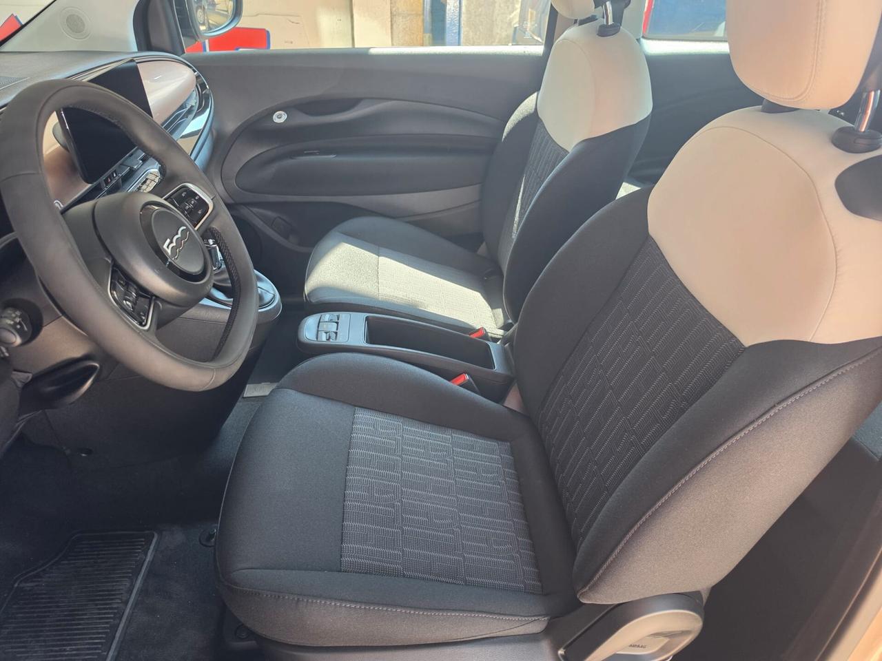 Fiat 500 Berlina Hybrid La Prima RATE DA 99,00