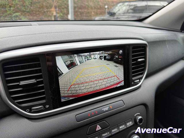 KIA Sportage mhev mild hybrid dct TELECAMERA CARPLAY IVA ESP.