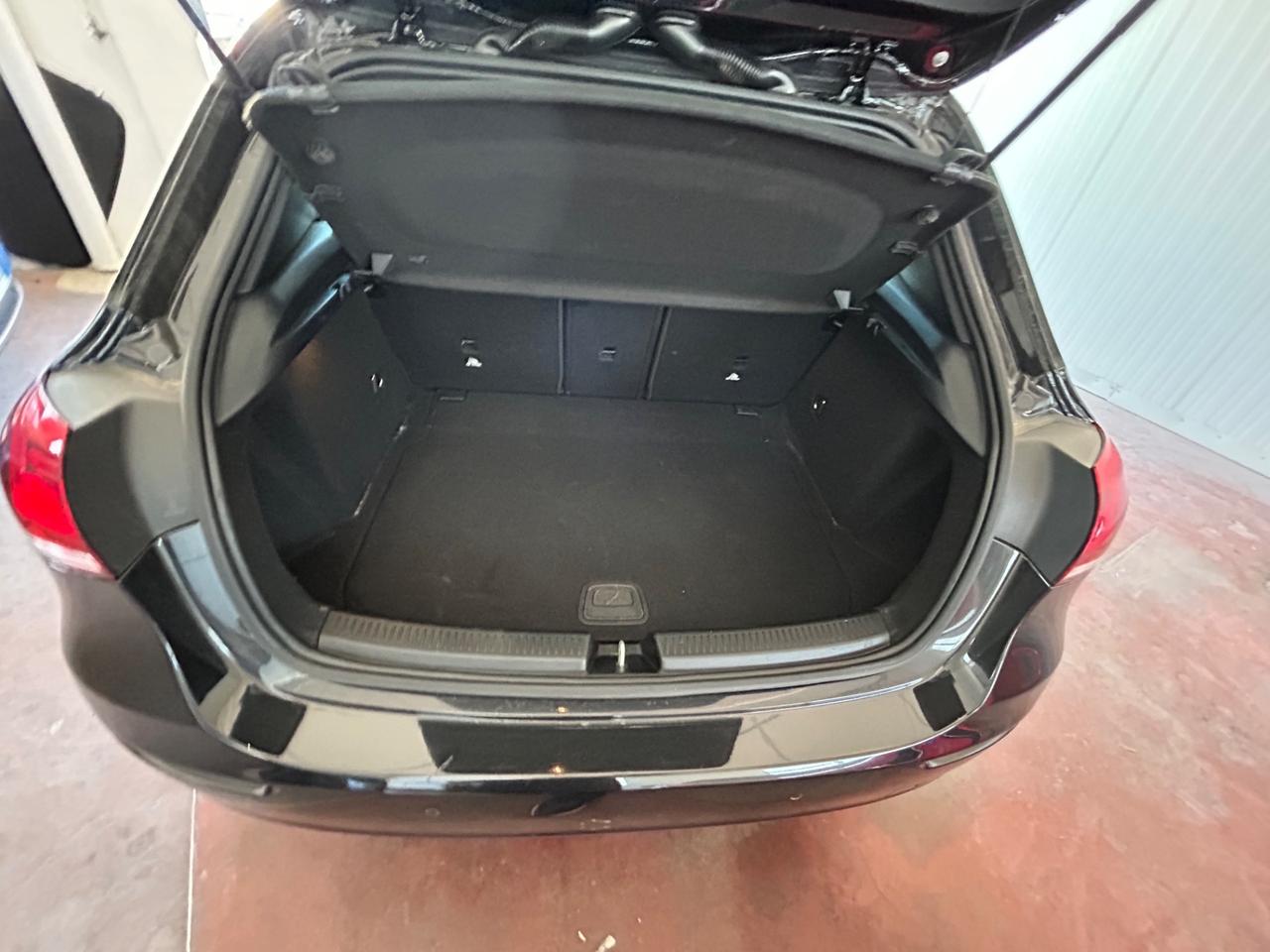 Mercedes-benz A 180 d Automatic Business Extra
