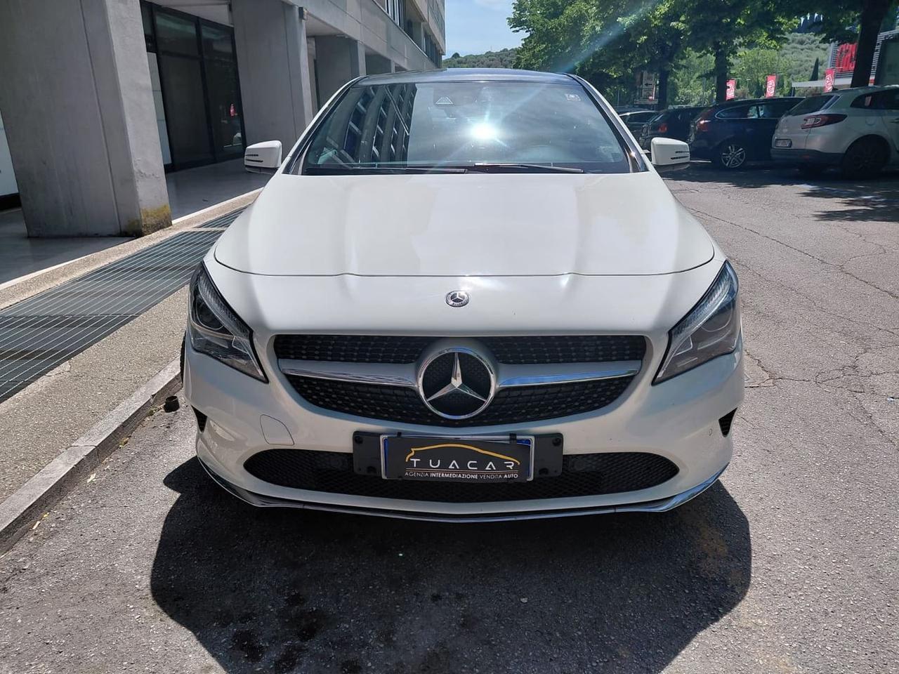Mercedes-Benz CLA 180 Executive Shooting Br #11009