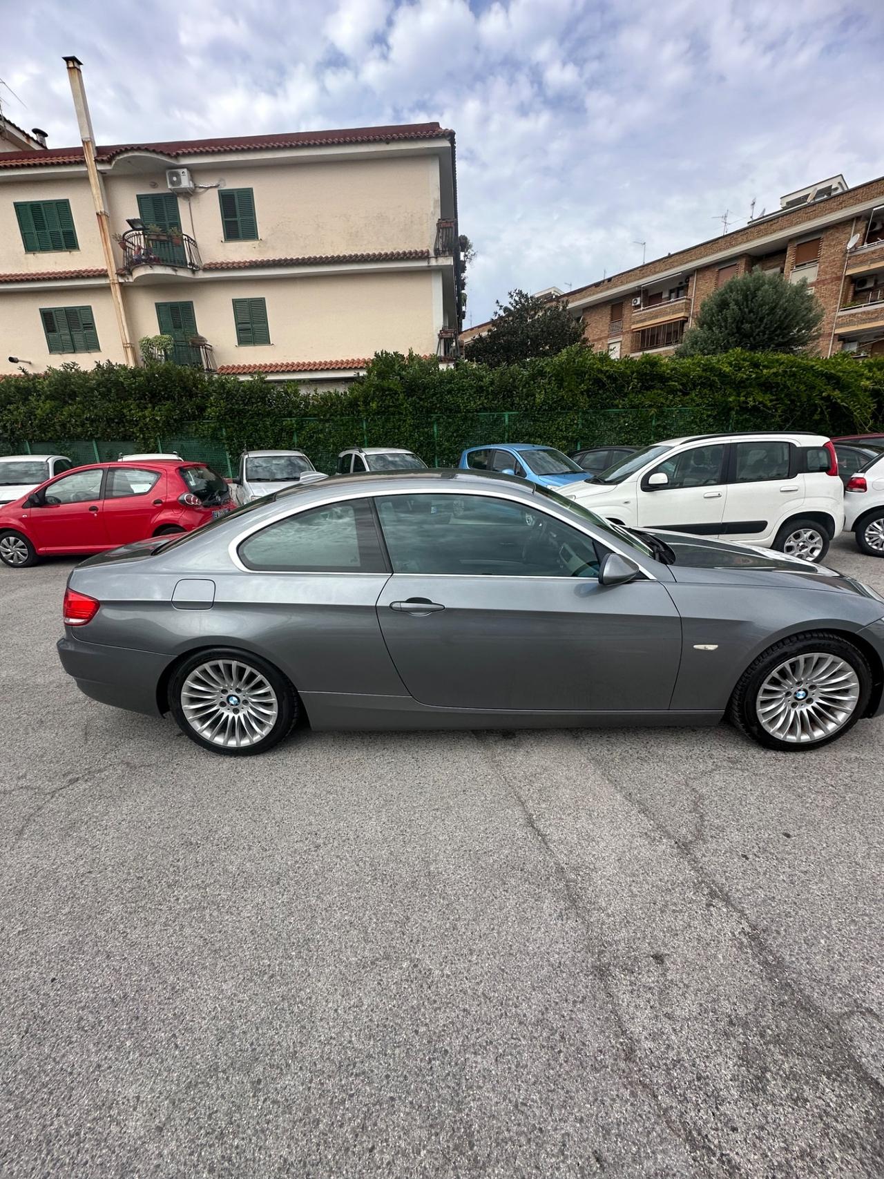 Bmw 325 325i cat Coupé Attiva