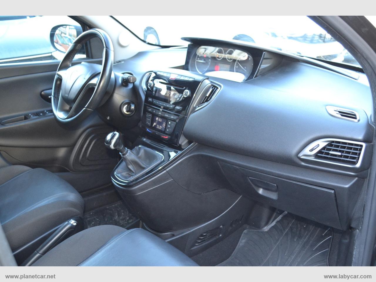 LANCIA Ypsilon 1.3 MJT 95 CV 5p. S&S Gold