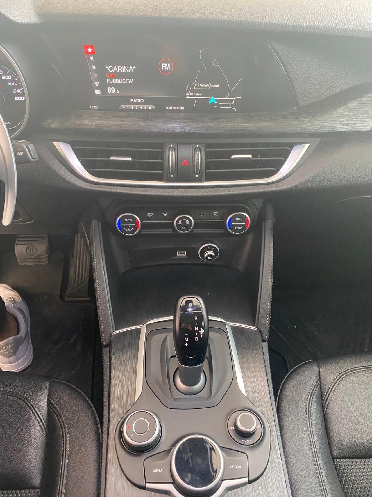 Alfa Romeo Stelvio 2.2 Turbodiesel 190 CV AT8 Q4 Executive