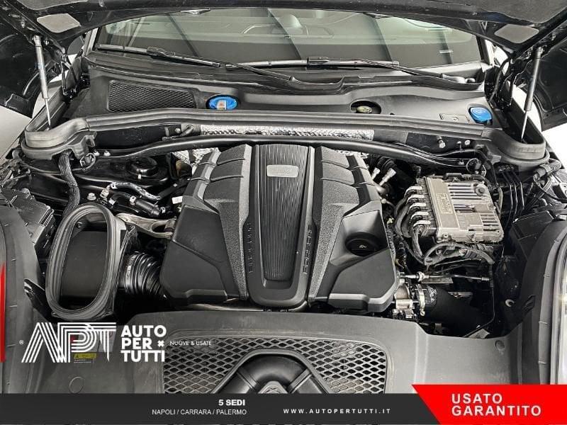 Porsche Macan Macan 2.9 Turbo 440cv pdk