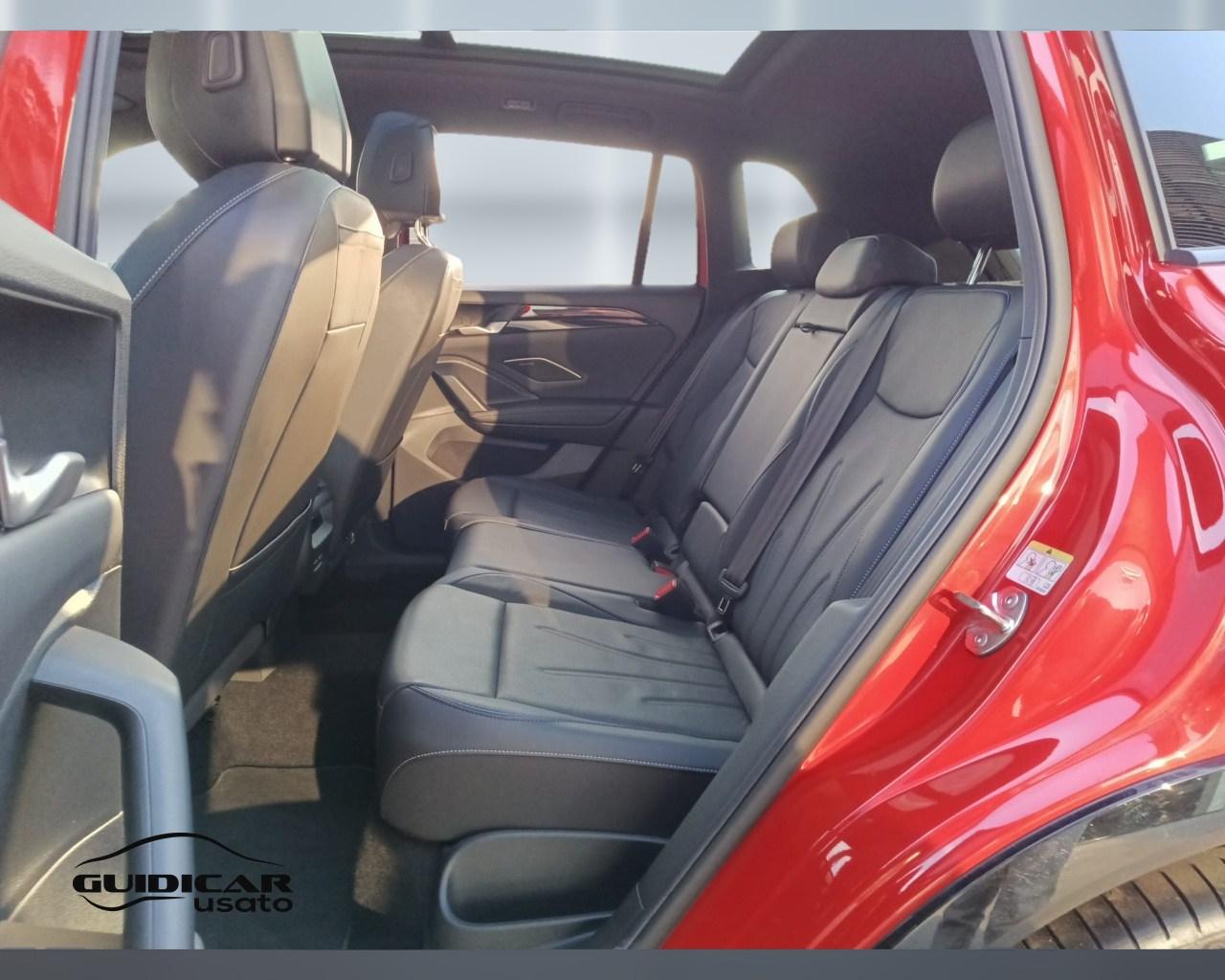 VOLKSWAGEN Tiguan III 2024 - Tiguan 2.0 tdi R-Line 4motion 193cv dsg