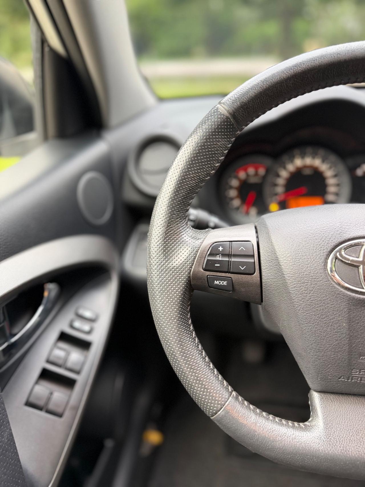 Toyota RAV 4 RAV4 Crossport 2.2 D-4D 150 CV Lounge