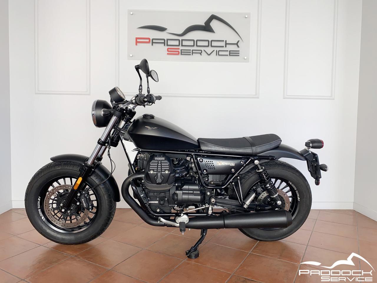 Moto Guzzi V9 Bobber 2016 nero opaco