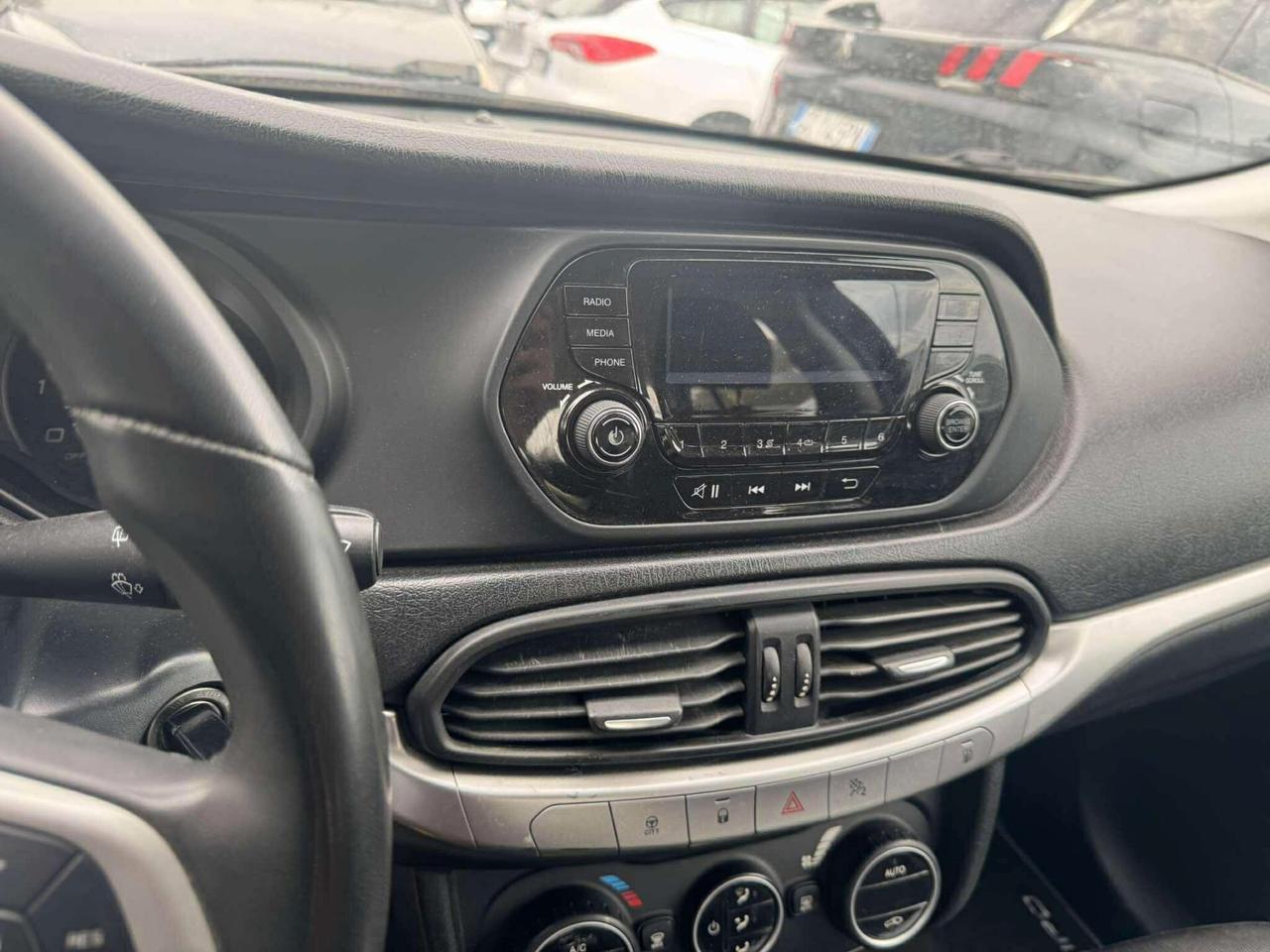 Fiat Tipo 1.4 T-Jet 120CV GPL Lounge-2018