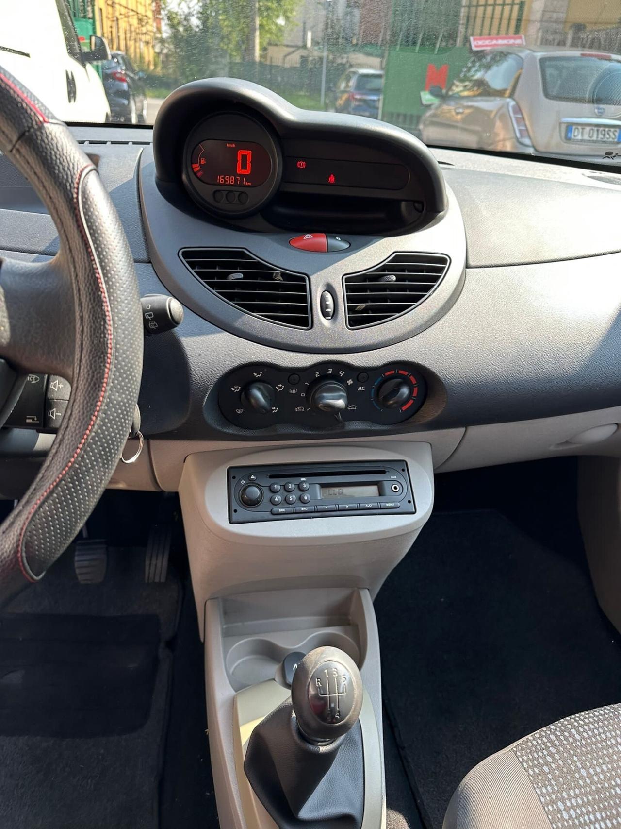 Renault Twingo 1.2 benzina